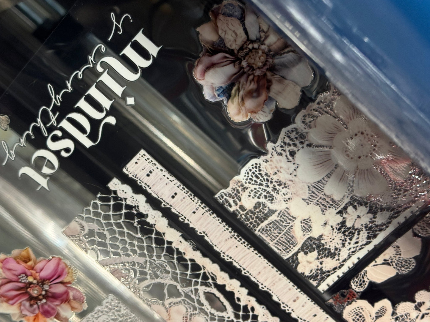 216 PRINT SHOP - 10X10 LACE WITH WHITE WORDS - 216 Tumblers