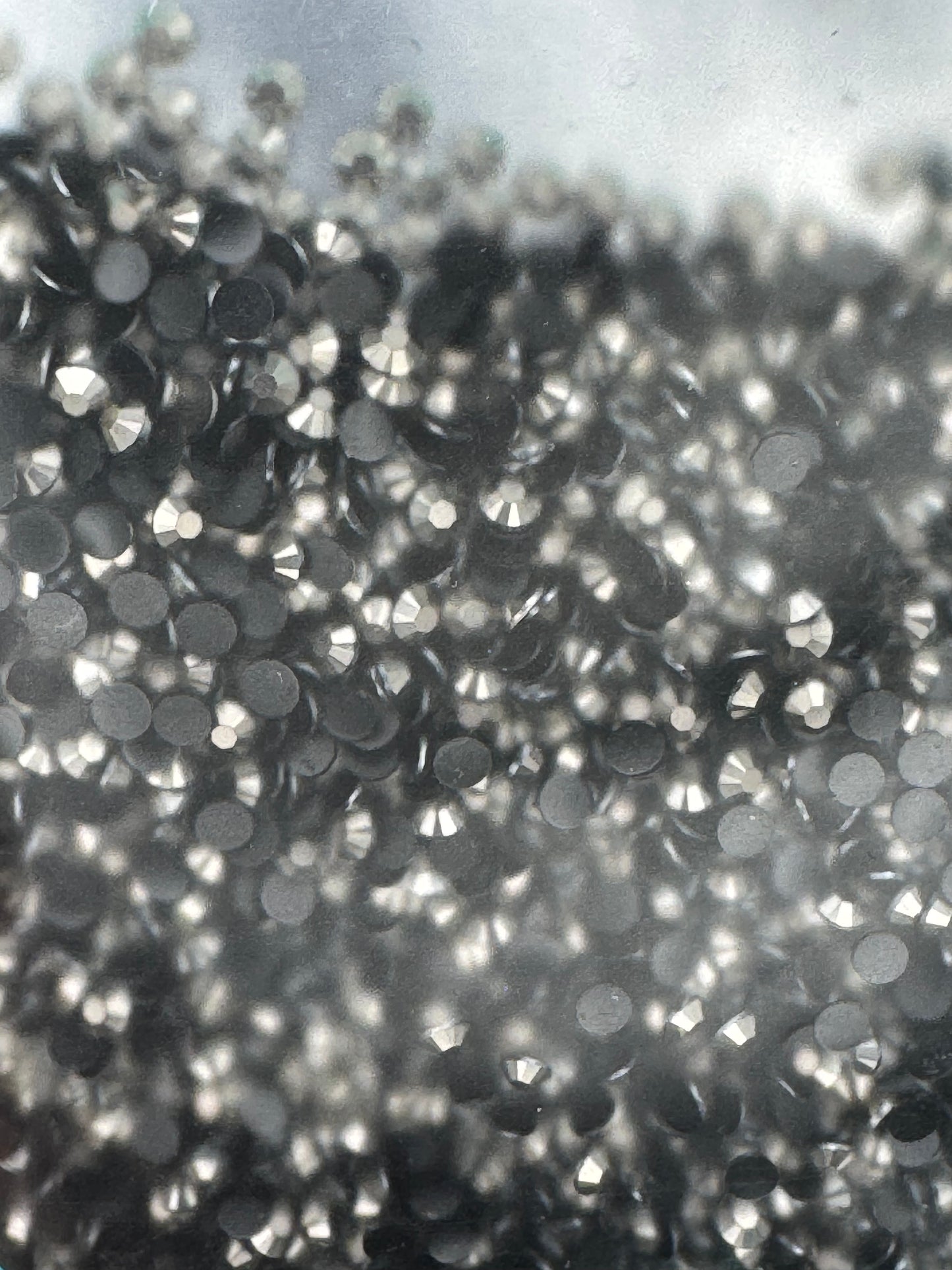 3mm RESIN RHINESTONES ANCHOR