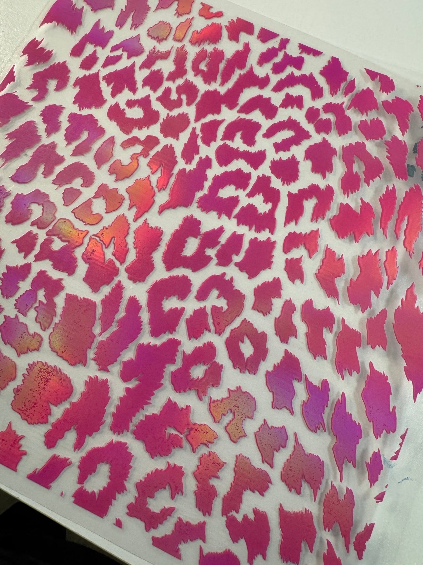 PINK HOLOGRAPHIC LEOPARD PRINT - 216 Tumblers