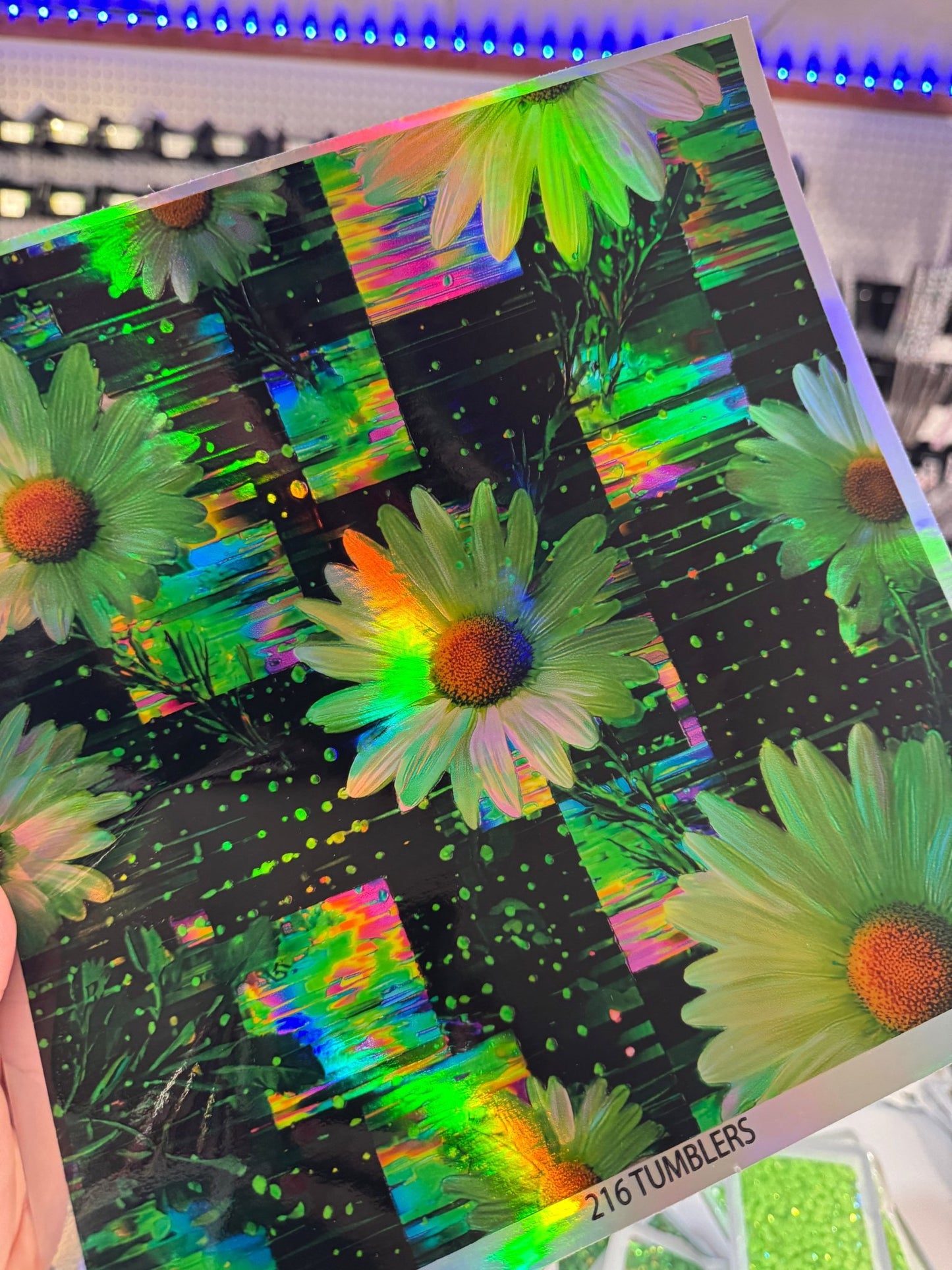 10x10 HOLO TRIPPY DIPPY - 216 Tumblers