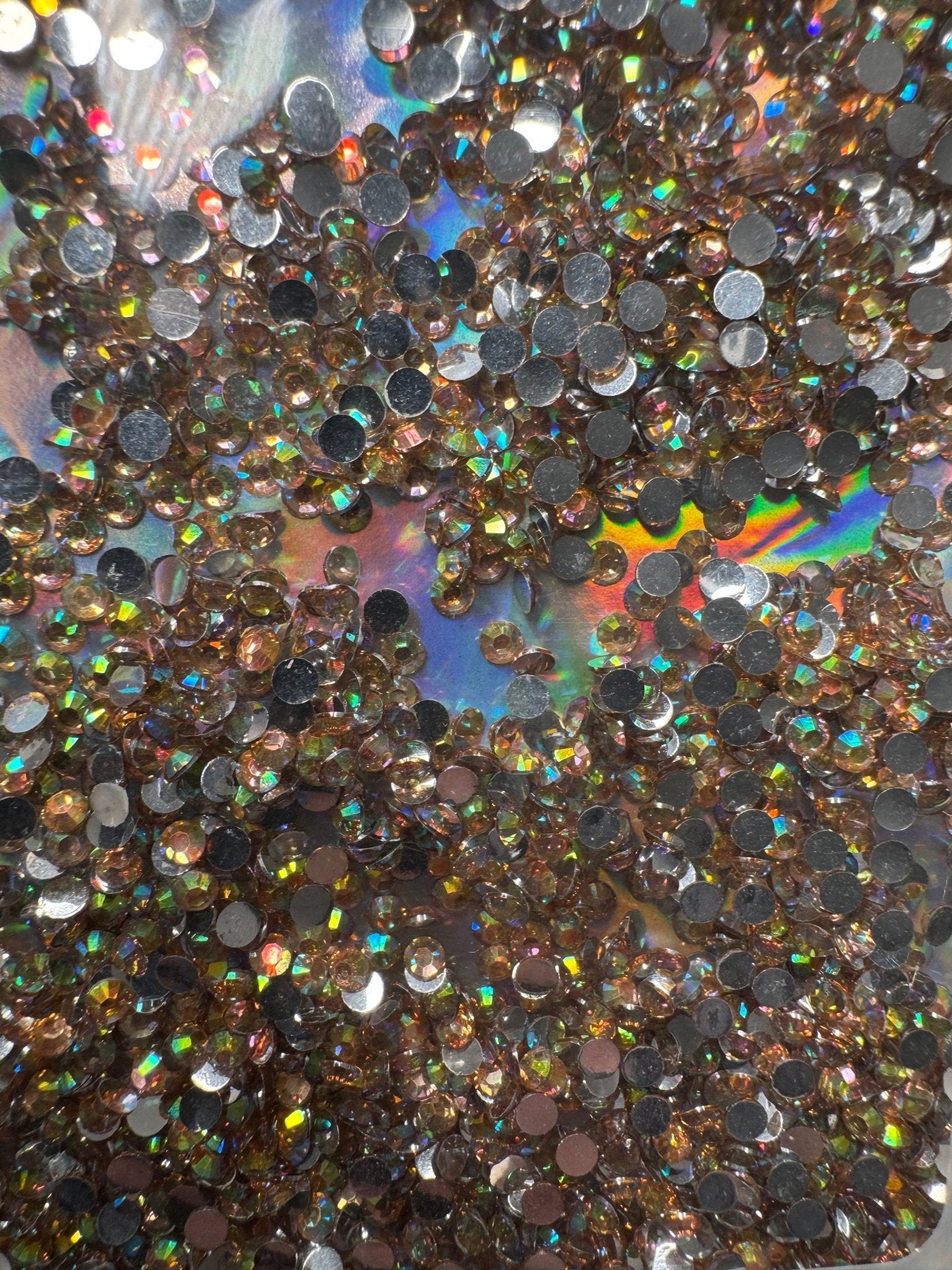 3mm RESIN RHINESTONES CHAMPAGNE AB SILVER BACK - 216 Tumblers