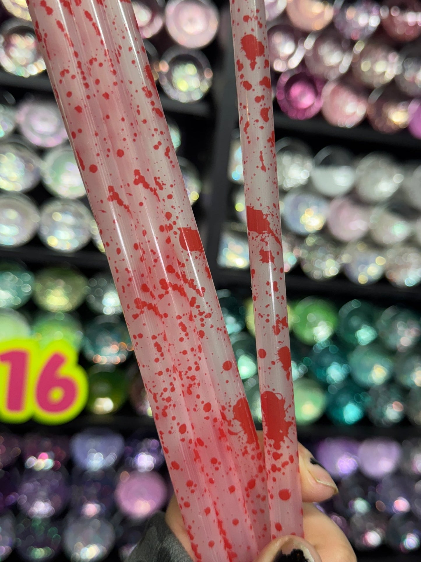 434 Blood Splatter (clear) 32 - 40oz - 216 Tumblers