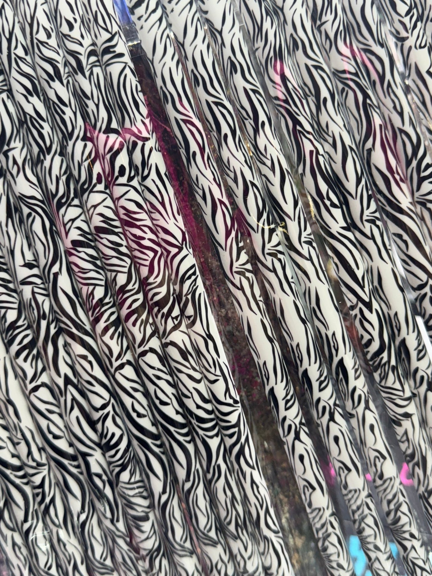 486 Zebra (White) 32 - 40oz - 216 Tumblers