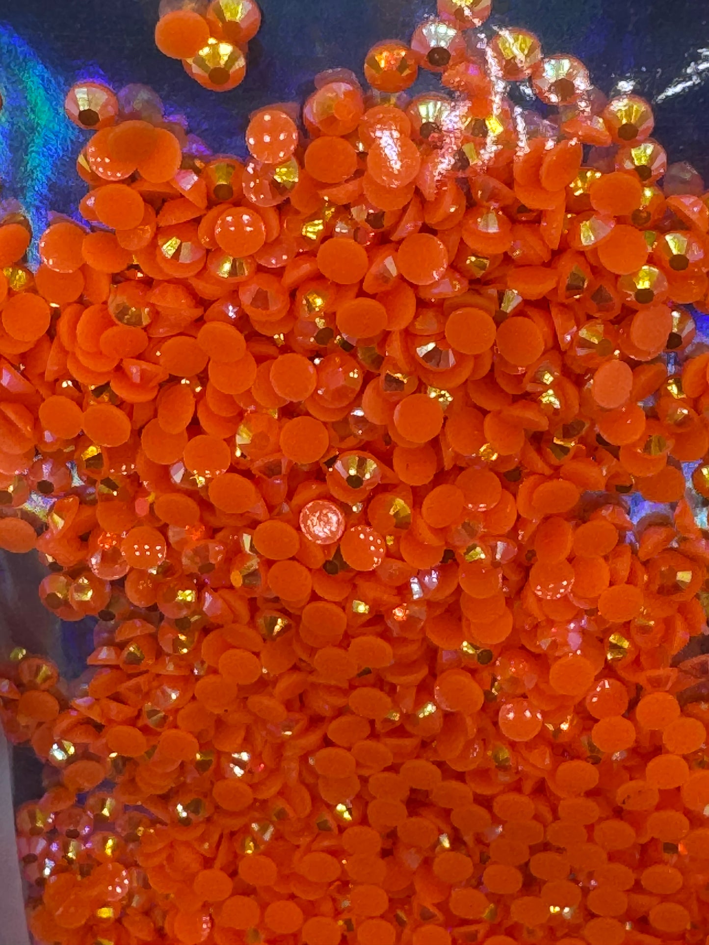 3mm RESIN RHINESTONES HYACINTH AB JELLY