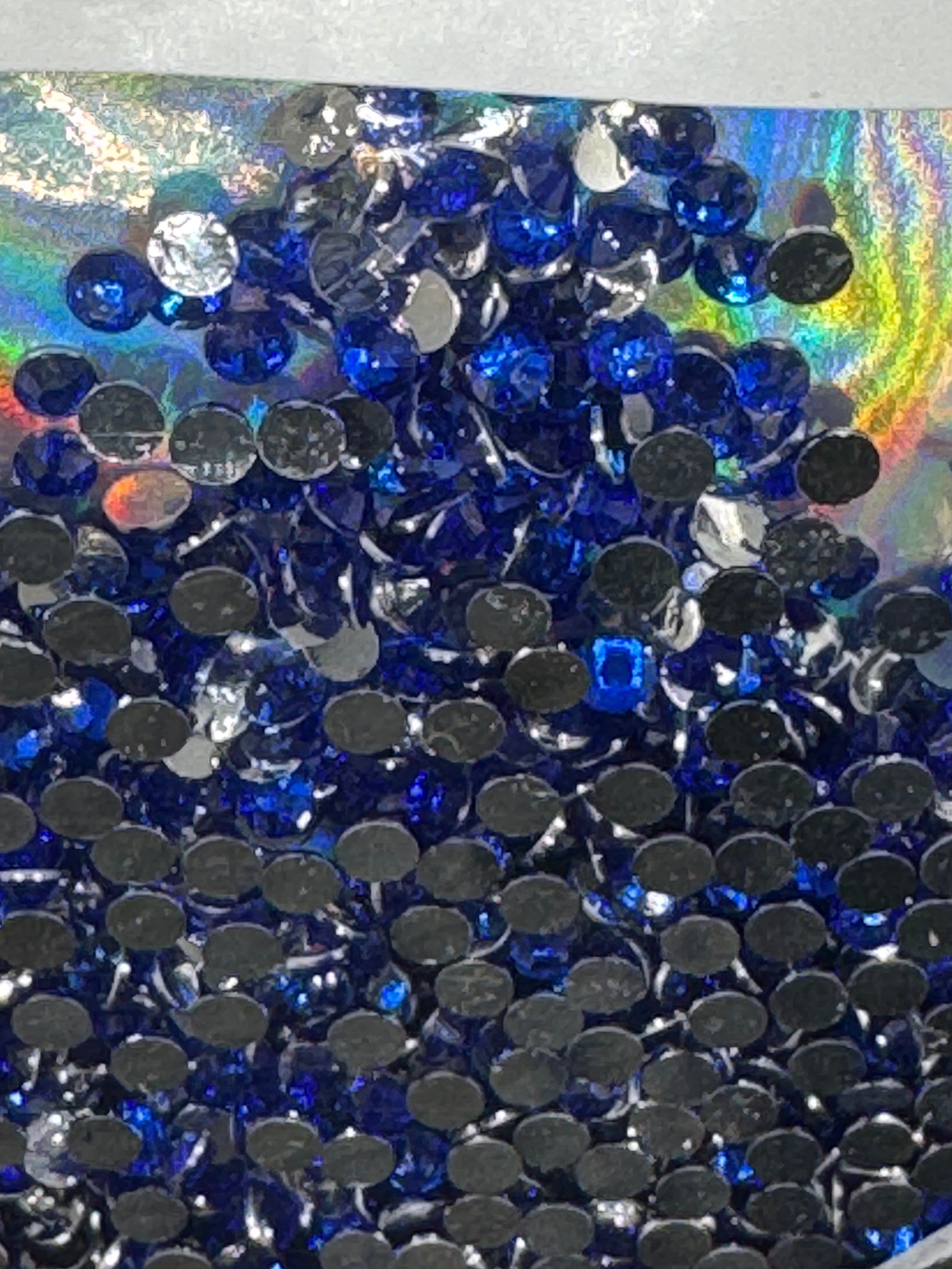 3mm RESIN RHINESTONES VIRGO