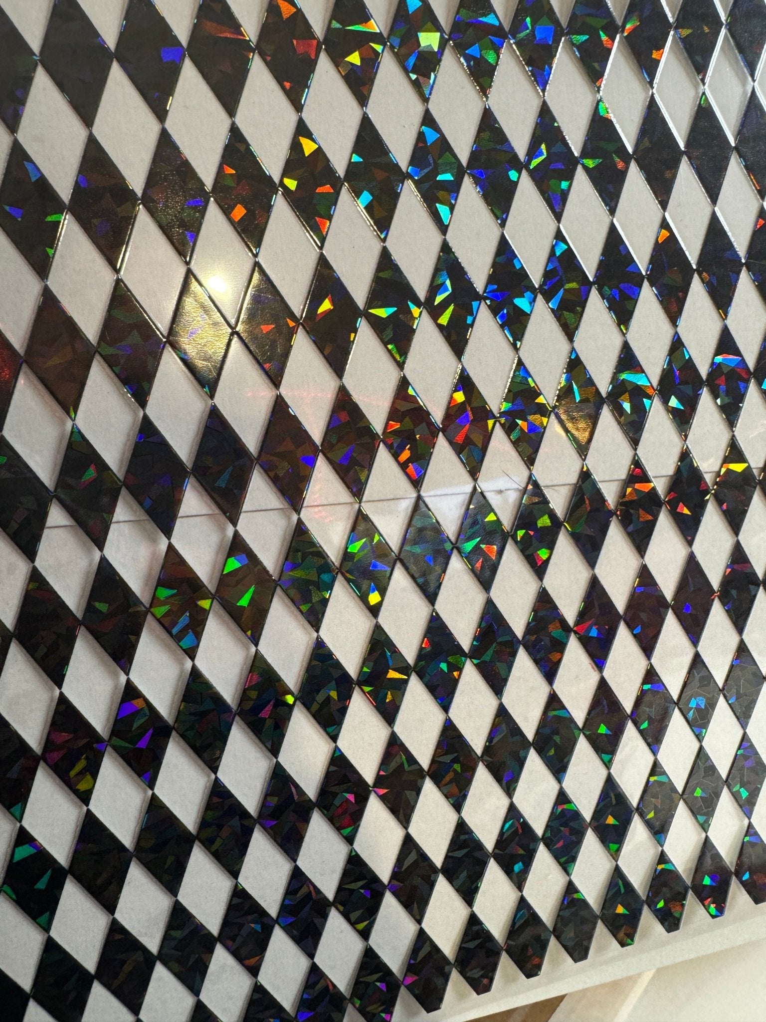 BLACK HOLOGRAM ARGYLE - 216 Tumblers