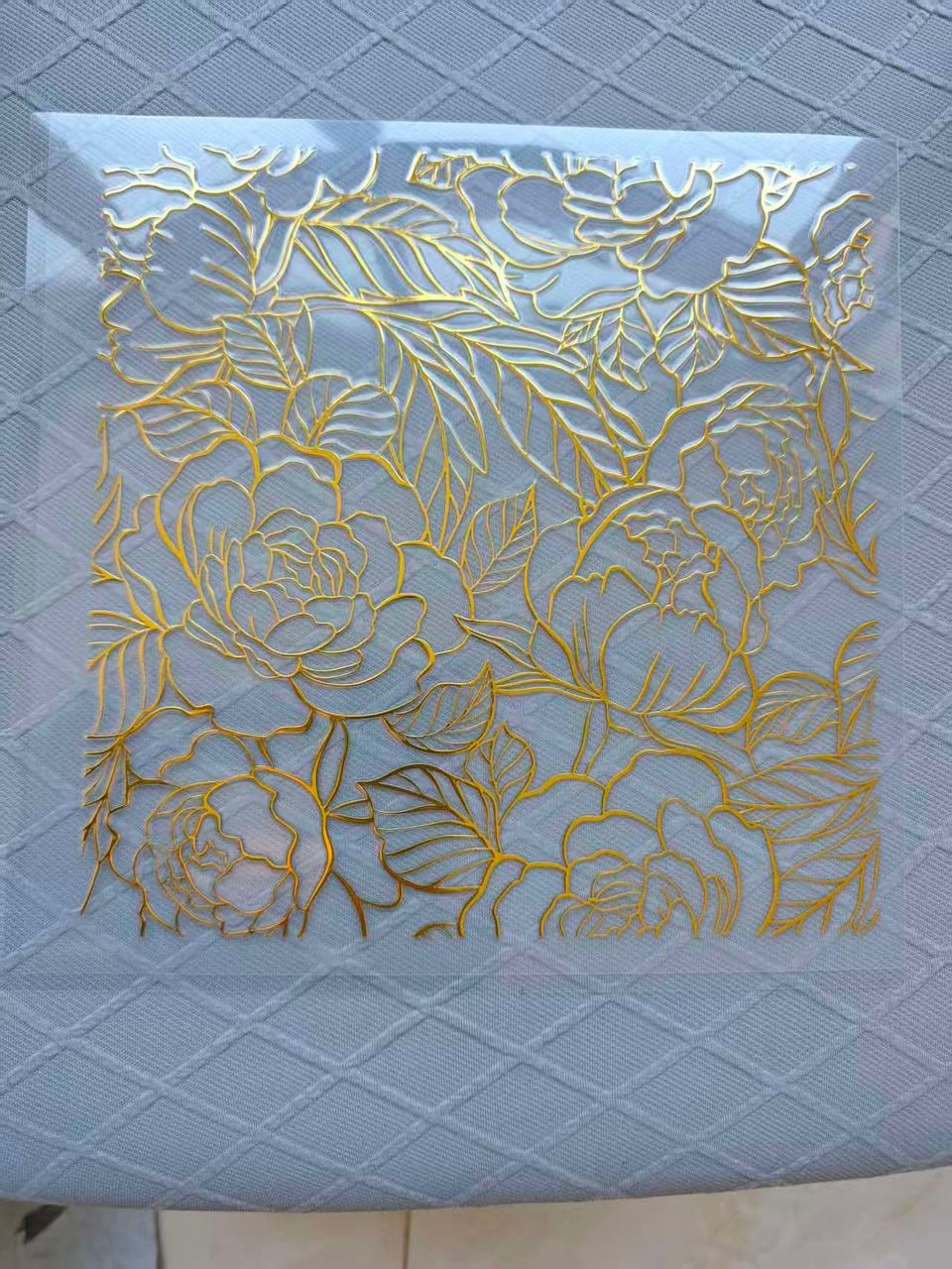 GOLD FLORAL OUTLINE - 216 Tumblers