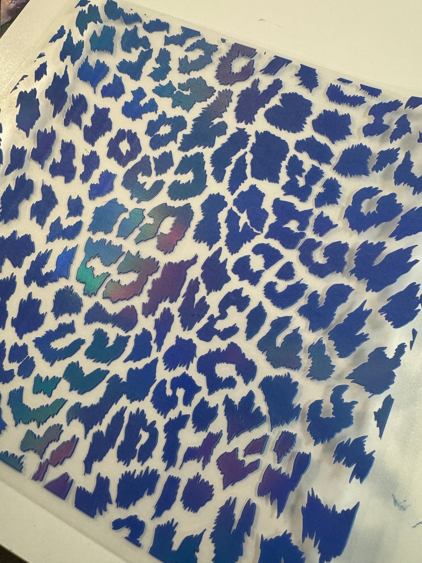 INDIGO HOLOGRAPHIC LEOPARD PRINT - 216 Tumblers