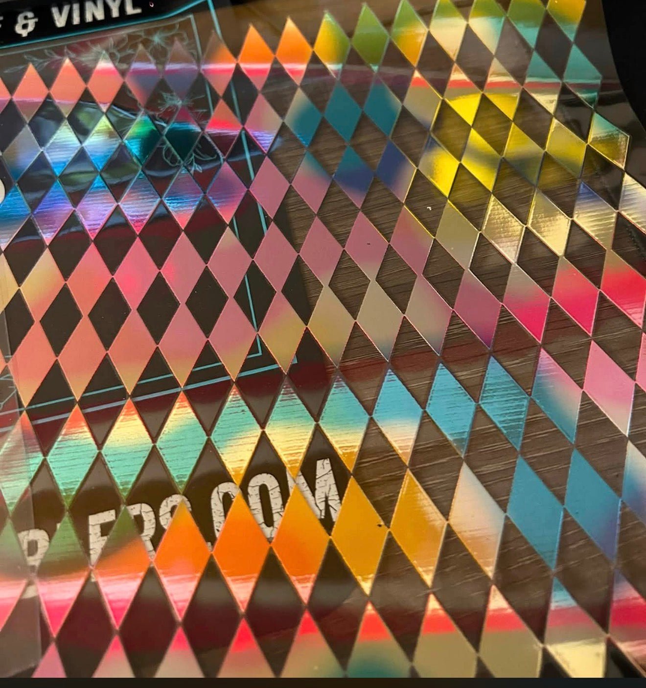 PASTEL RAINBOW HOLOGRAPHIC ARGYLE UVDTF - 216 Tumblers