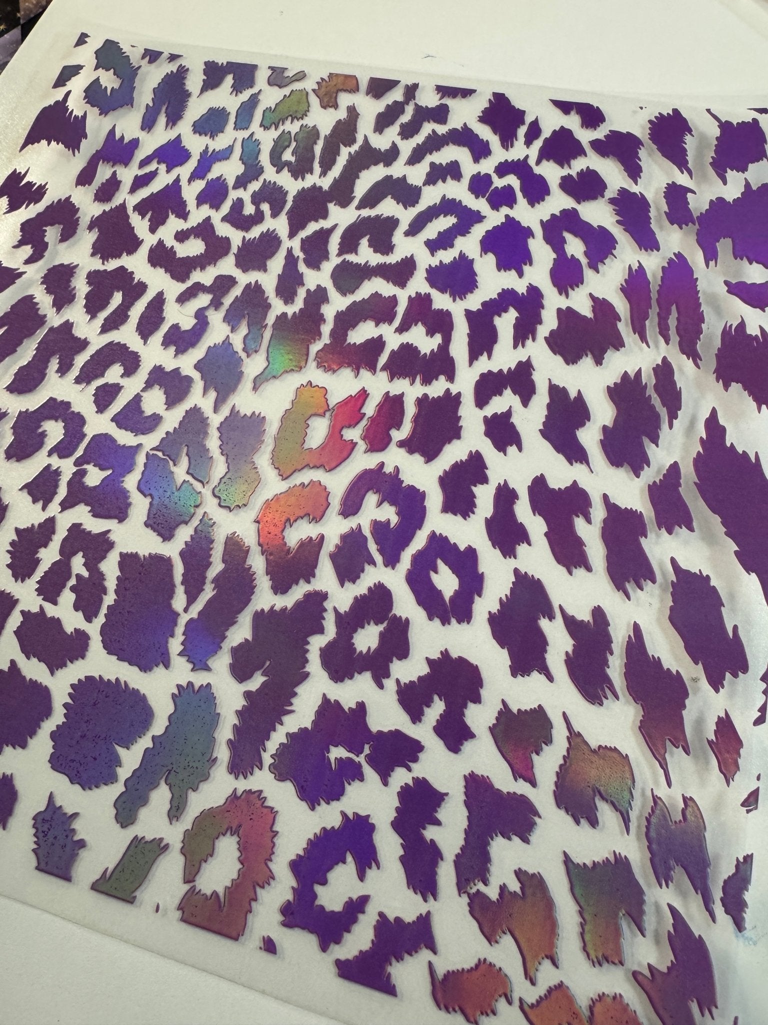 PURPLE HOLOGRAPHIC LEOPARD PRINT - 216 Tumblers