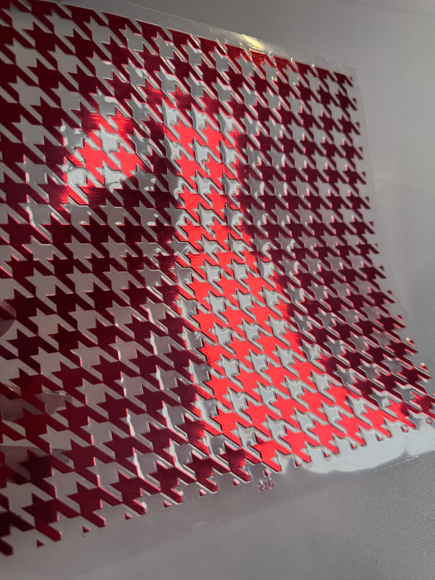 RED CHROME HOUNDSTOOTH - 216 Tumblers