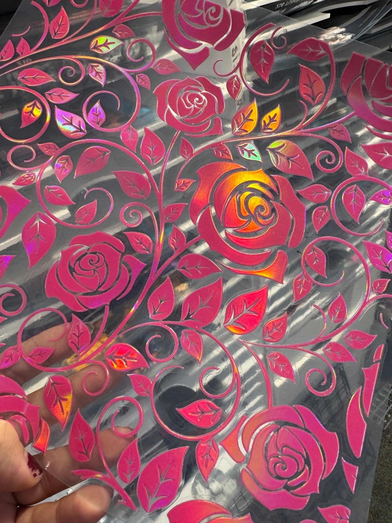 ROSE RED TOOLED ROSE - HOLOGRAPHIC - 216 Tumblers