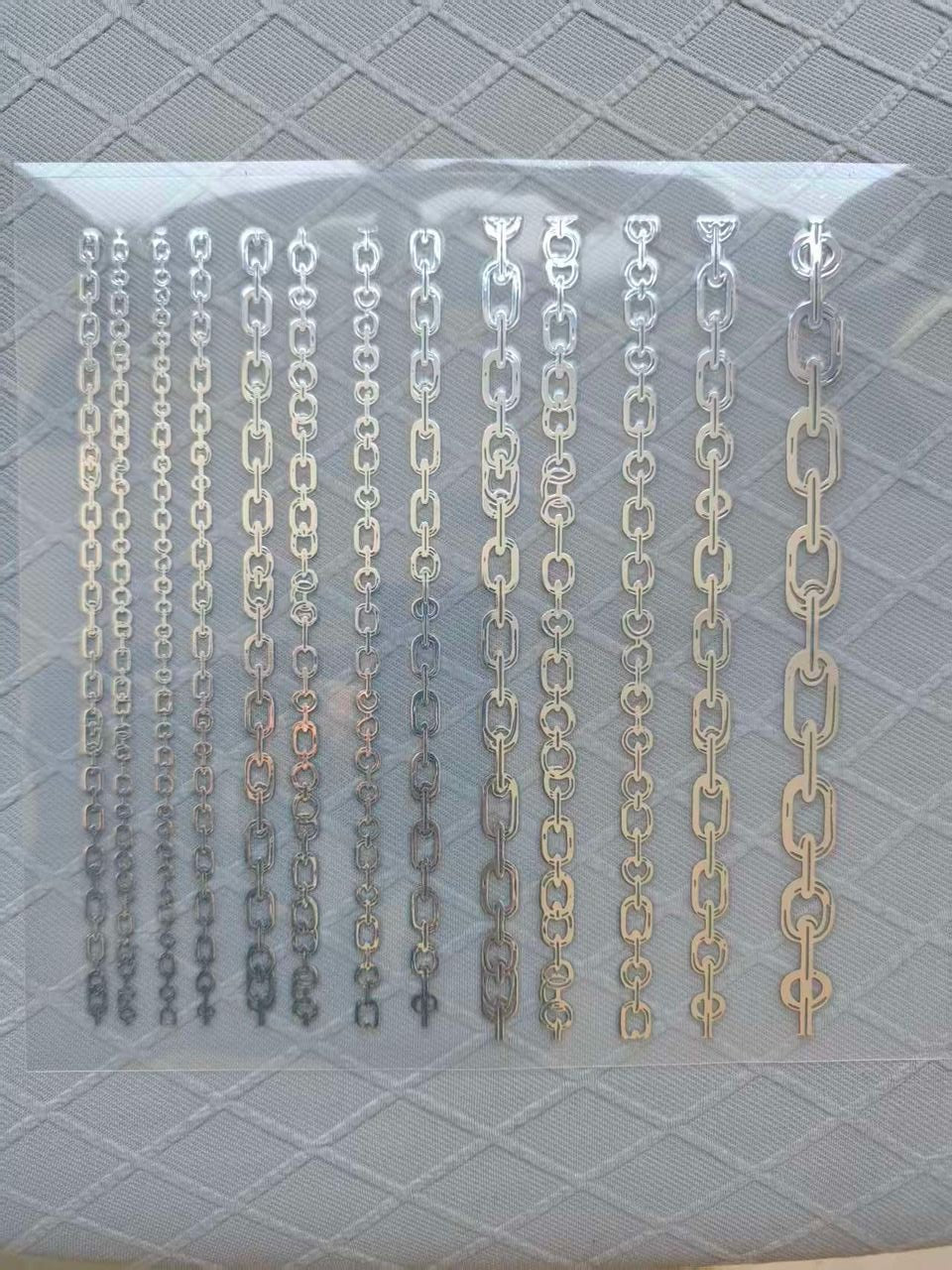 SILVER CHAINS - 216 Tumblers